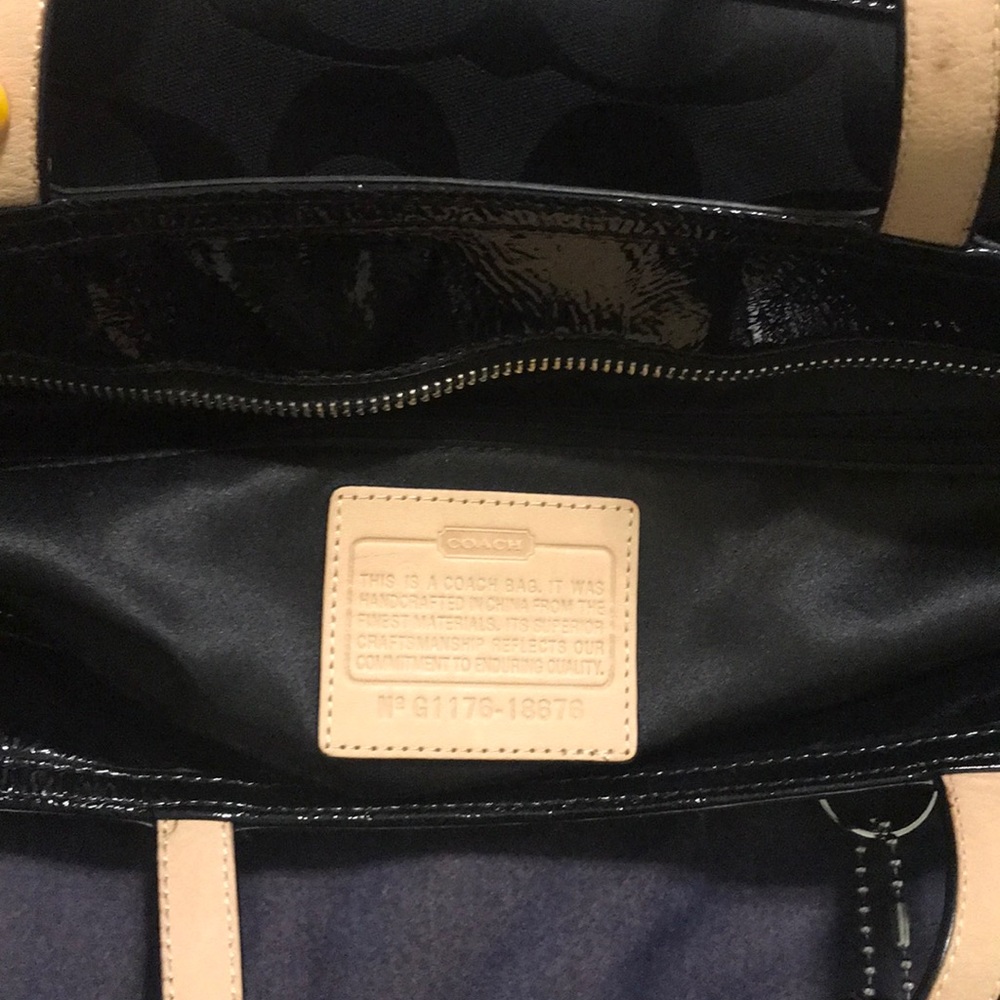 Coach high gloss black tote - Picture 2 of 2